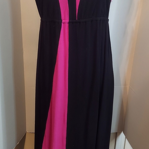 Chelsea & Theodore Dress Black and Pink Midi Sleeveless Summer Coastal - Picture 4 of 7